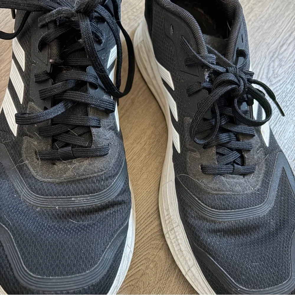 adidas sleek sneakers